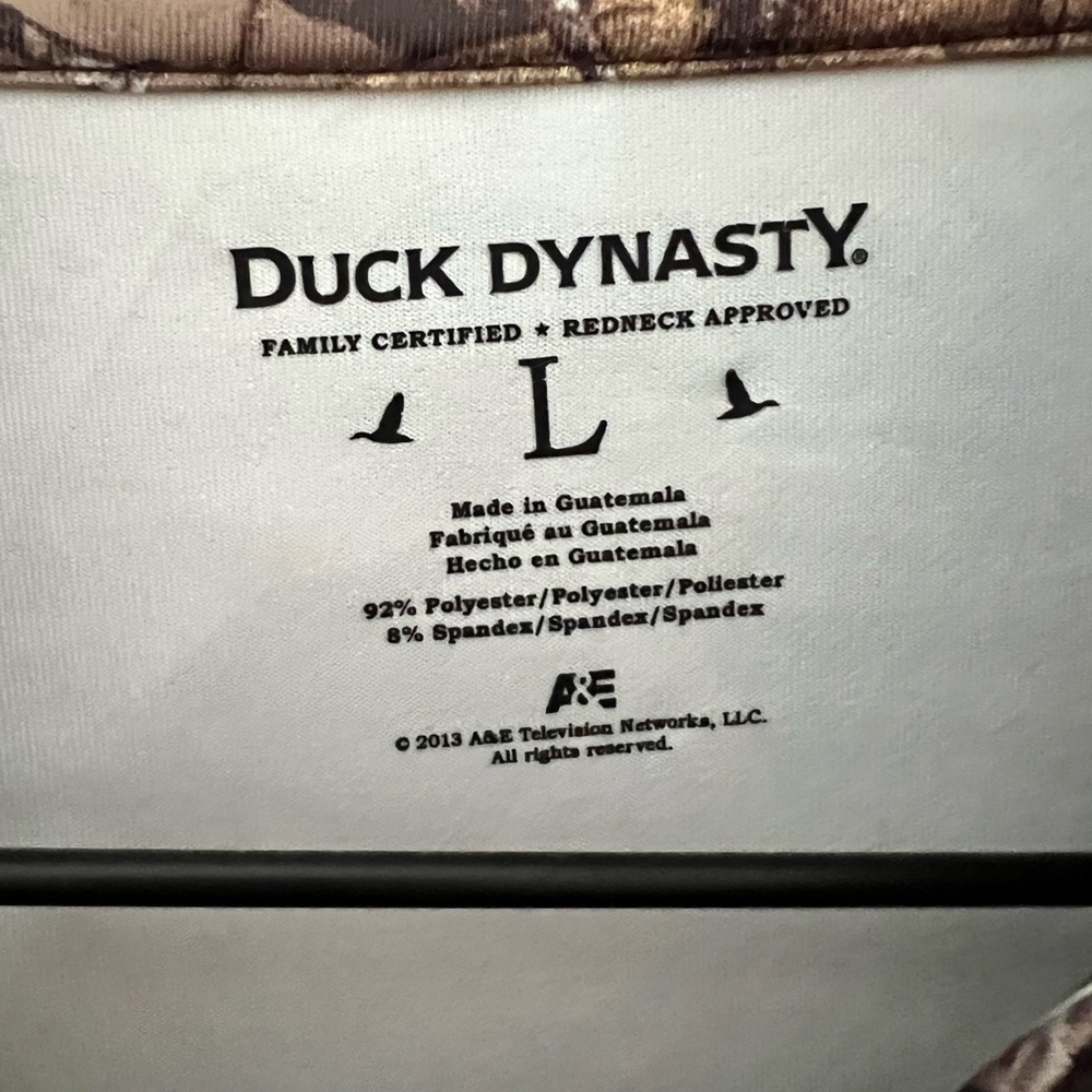 Duck Dynasty Girl REALTREE Camo Sz L Long Sleeve - Picture 3 of 6